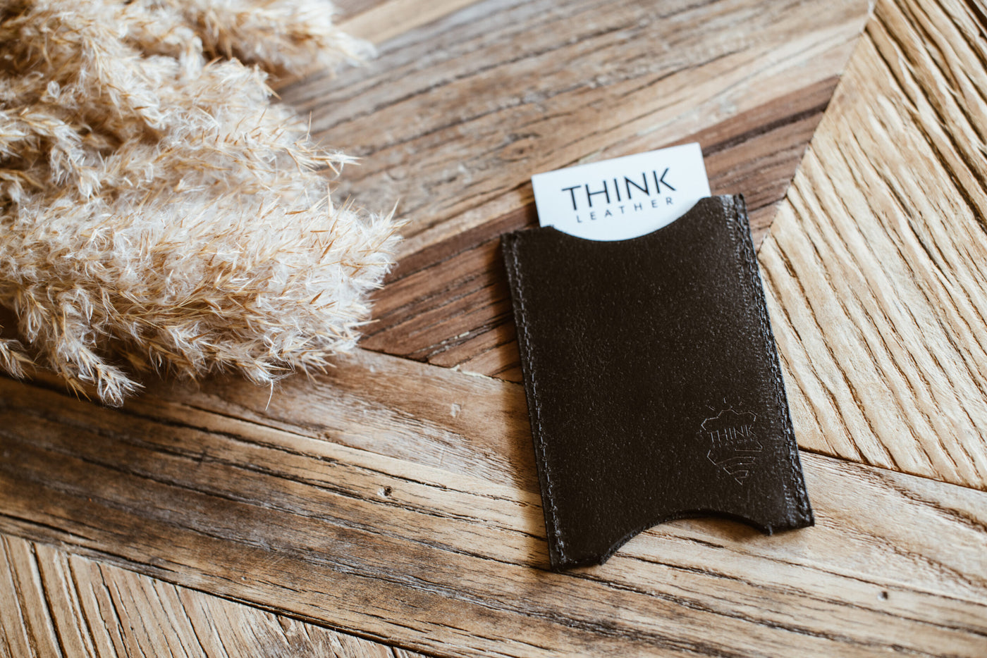 Zestaw biznesowy - portfel, wizytownik i etui na karty z wysokiej jakości skóry bydlęcej - czarny