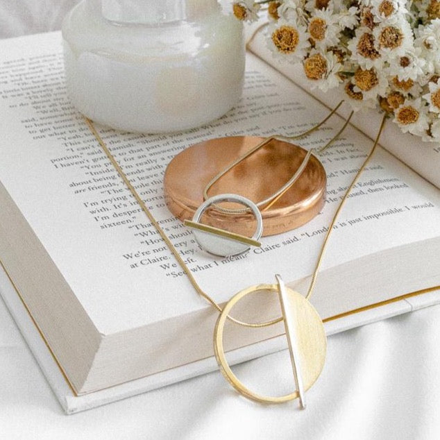 The Tao (a Rotational Pendant)