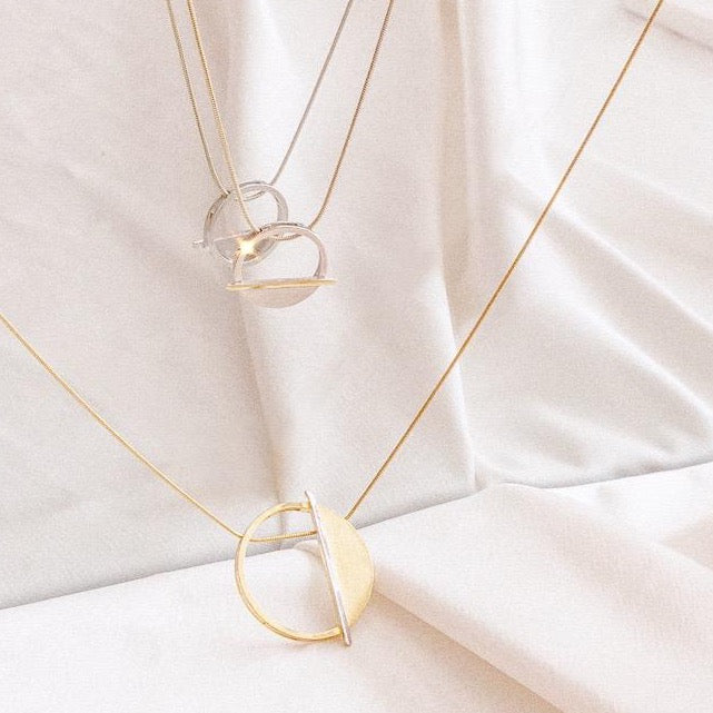 The Tao (a Rotational Pendant)