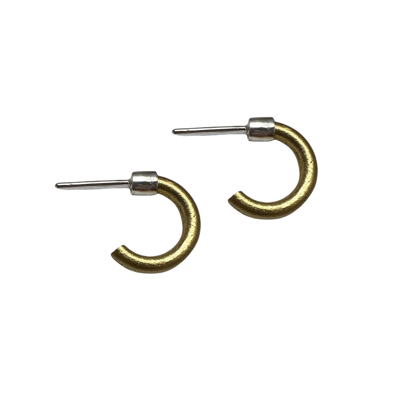 VIRTUOUS CIRCLE MINI HOOPS