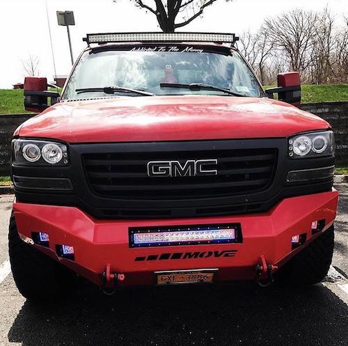 1 RGB Flow Light Bar Sync with 4 packs RGB Flow LED Pods